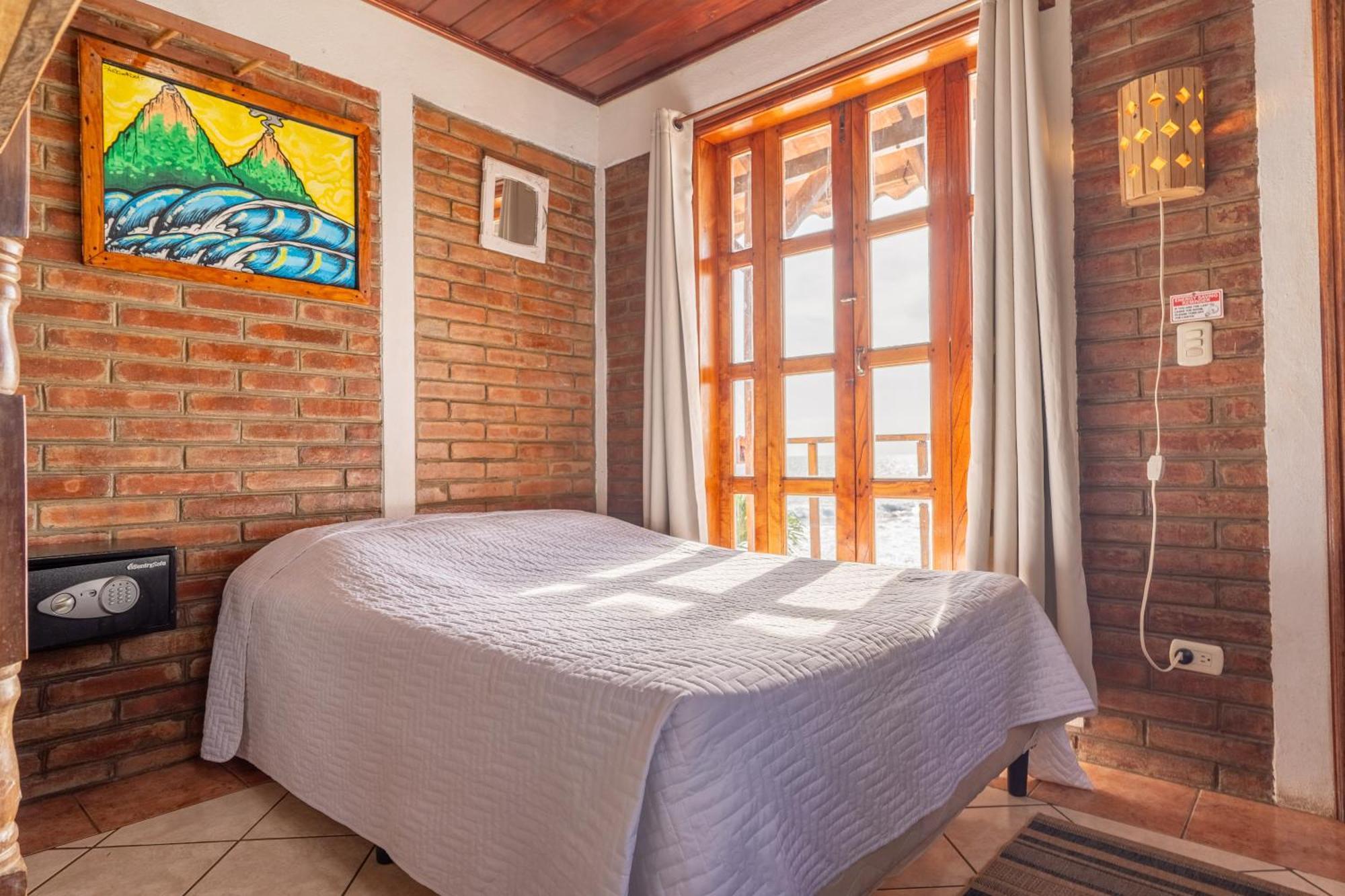 Miramar Surfcamp Βίλα Puerto Sandino Εξωτερικό φωτογραφία